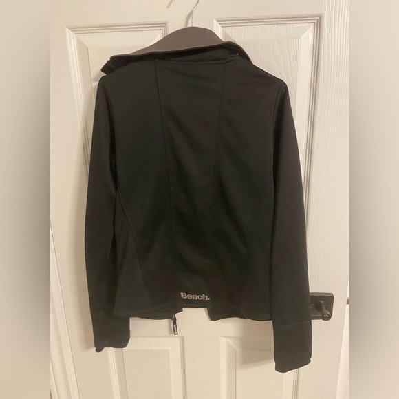 Bench Coat - Picture 4 of 4